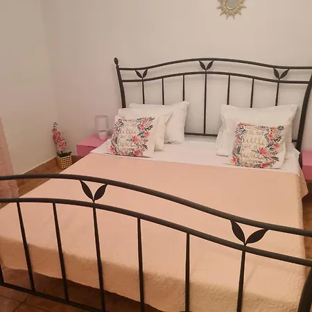 Apartment Anna Primosten