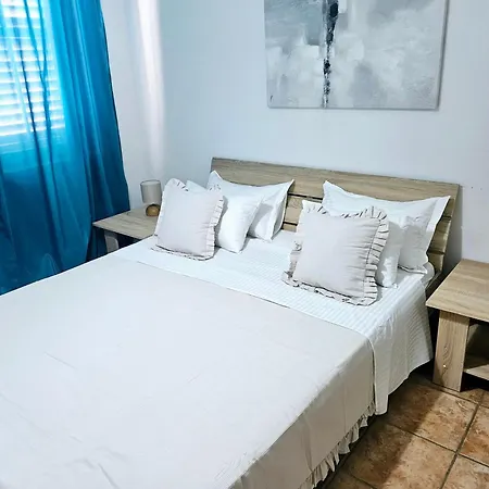 Anna Appartement Primošten